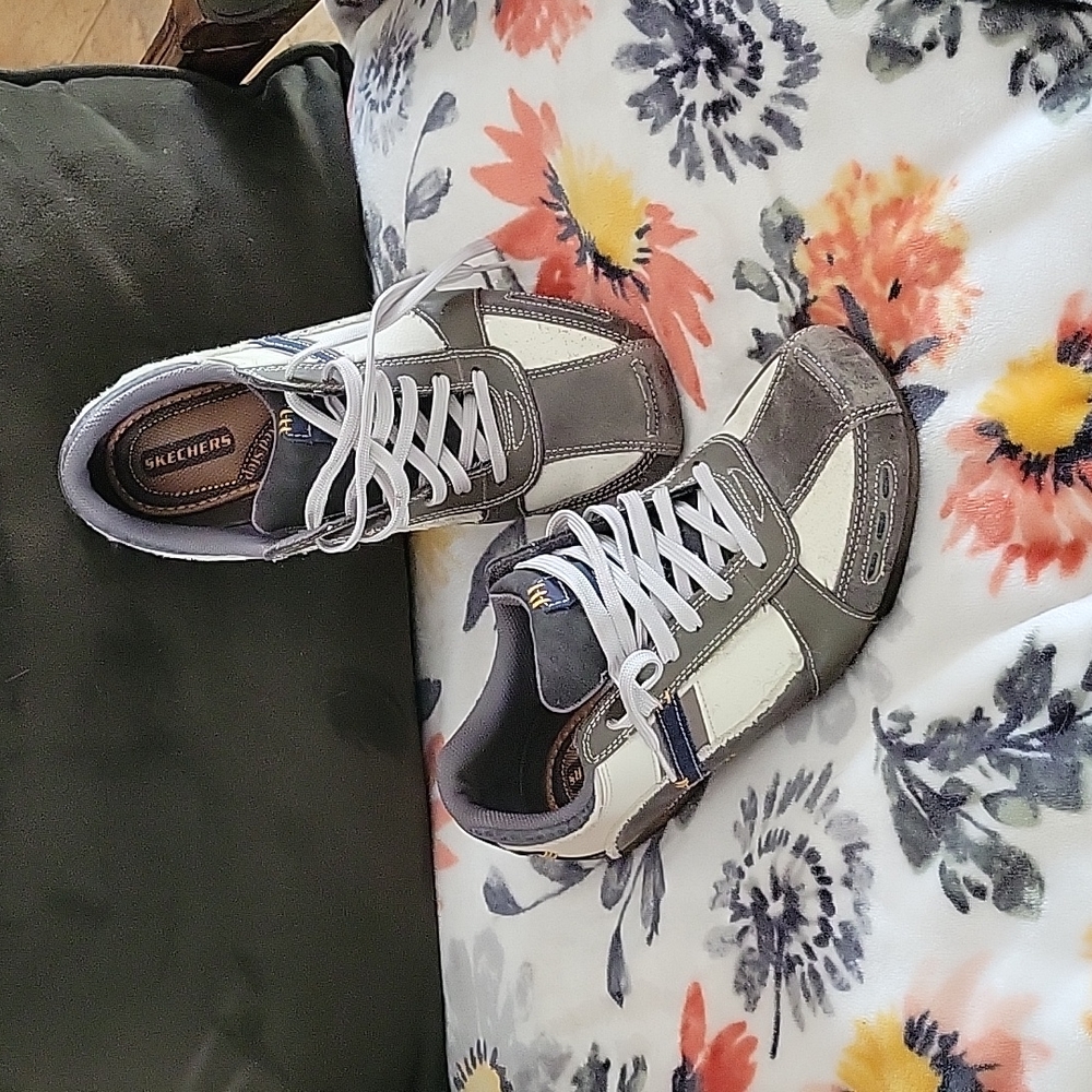 Men's skechers